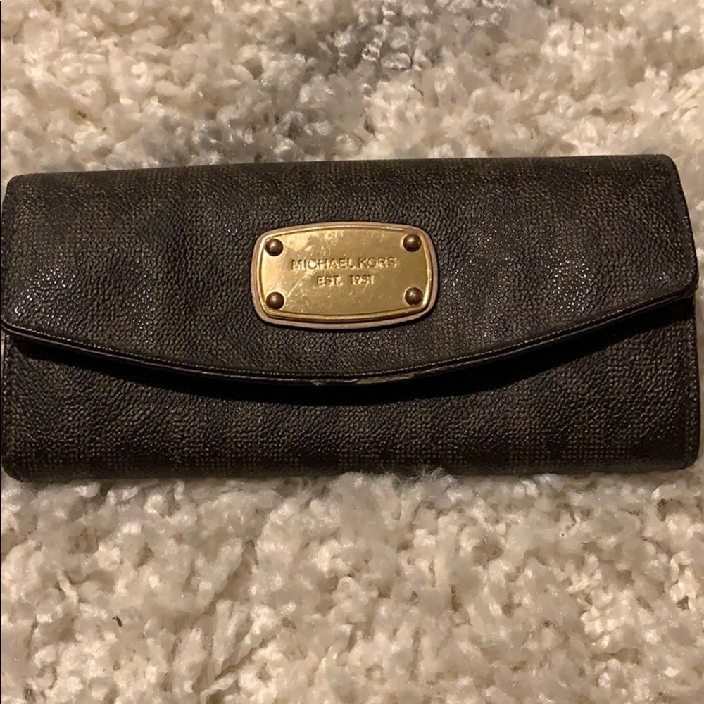Michael Kors wallet